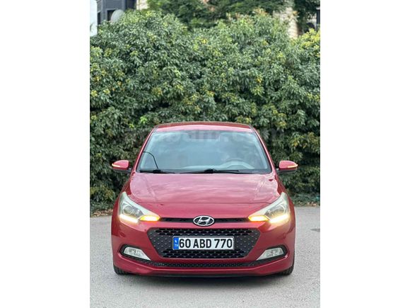 Sahibinden Hyundai i20 1.2 MPI Style 2014 Model 