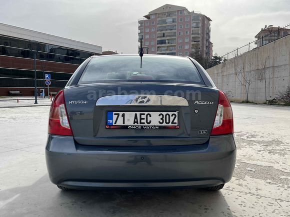 Memurdan Hyundai Accent Era 1.6 Select 2008 Model 