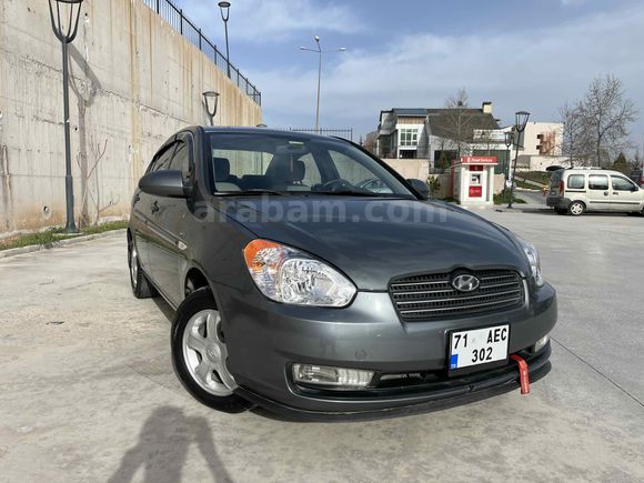 Memurdan Hyundai Accent Era 1.6 Select 2008 Model 