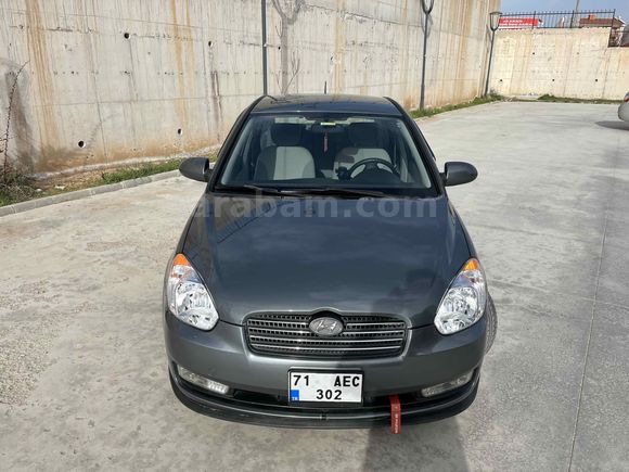 Memurdan Hyundai Accent Era 1.6 Select 2008 Model 