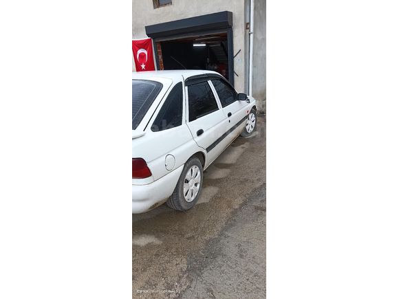 Sahibinden Ford Escort 1.6 CLX 1998 Model