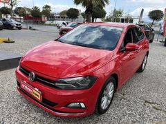 Galeriden Volkswagen Polo 1.0 TSi Highline 2017 Model İstanbul 103.479 km Kırmızı