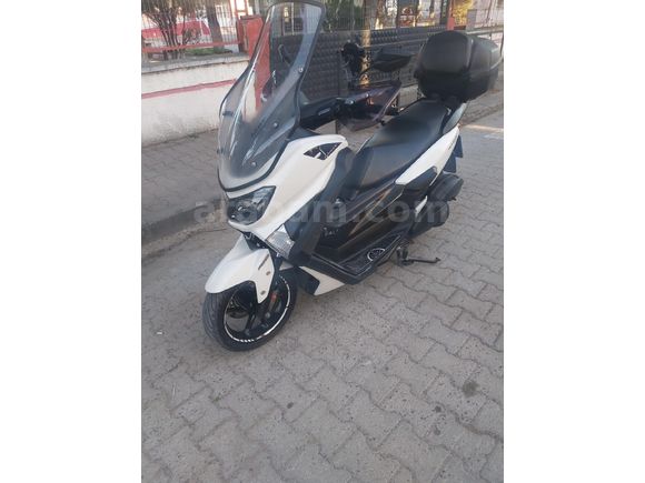 SON FİYAT SÜRE DOLUYOR Yamaha N-Max 155