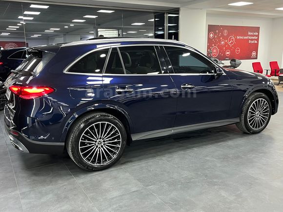 ERÇAL:2023 GLC220 EDİTİON1AMG 4MATİC+ARKAAKS+BOYASIZ+K/K TAKSİT