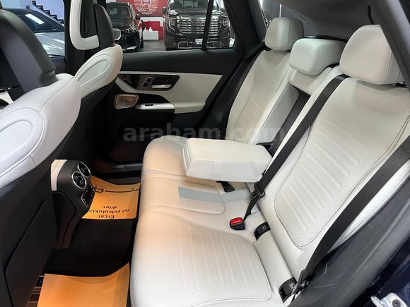 ERÇAL:2023 GLC220 EDİTİON1AMG 4MATİC+ARKAAKS+BOYASIZ+K/K TAKSİT