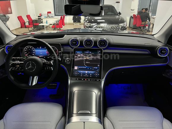 ERÇAL:2023 GLC220 EDİTİON1AMG 4MATİC+ARKAAKS+BOYASIZ+K/K TAKSİT