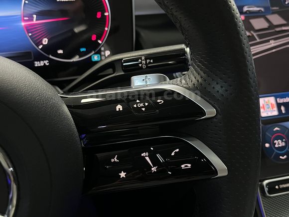 ERÇAL:2023 GLC220 EDİTİON1AMG 4MATİC+ARKAAKS+BOYASIZ+K/K TAKSİT