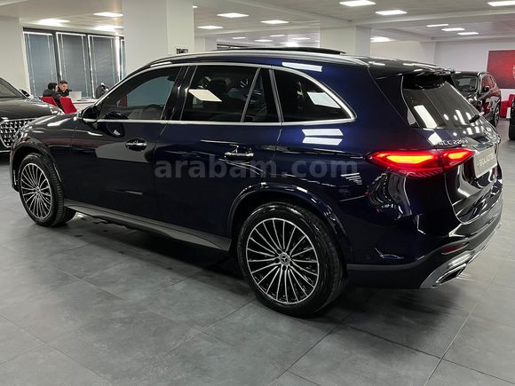 ERÇAL:2023 GLC220 EDİTİON1AMG 4MATİC+ARKAAKS+BOYASIZ+K/K TAKSİT