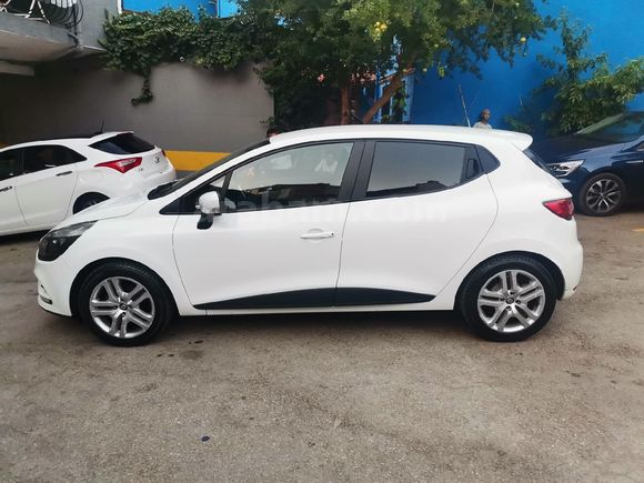 Sahibinden Renault Clio 1.5 dCi Joy 2017 Model Bursa 98.000 km Beyaz