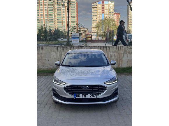 Sahibinden Ford Focus 1.5 EcoBlue Titanium Stil 2024 Model 