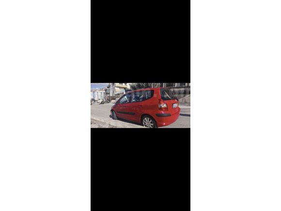 Sahibinden Honda Jazz 1.4 ES 2005 Model