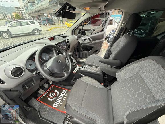 GÜNGÖR OTOMOTİV 2017 PEUGEOT PARTNER ACTIVE HATASIZ