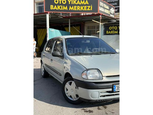 Sahibinden Renault Clio 1.4 RTA 2000 Model 