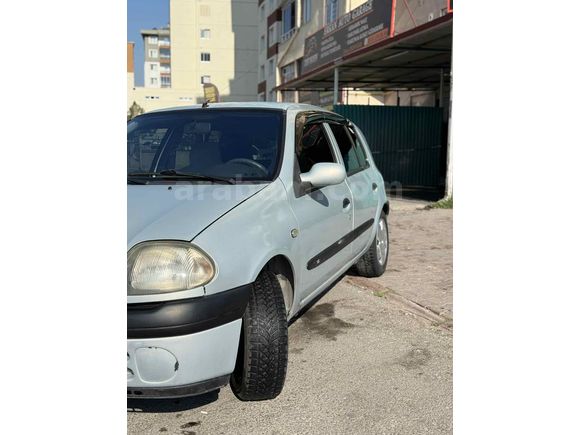 Sahibinden Renault Clio 1.4 RTA 2000 Model 