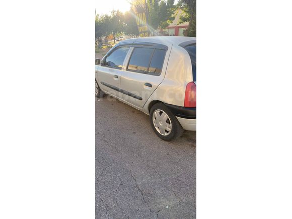 Sahibinden Renault Clio 1.4 RTA 2000 Model 
