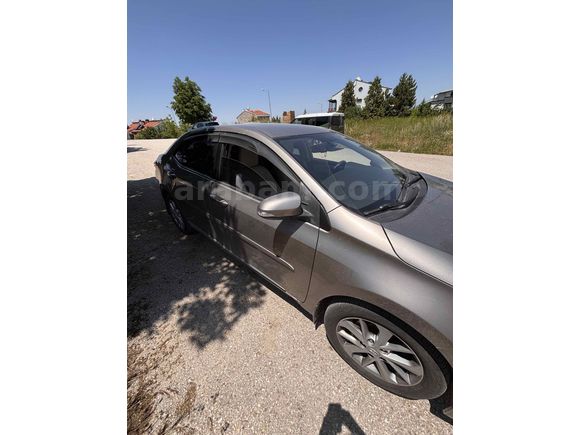Sahibinden Toyota Corolla 1.6 Advance 2014 Model 