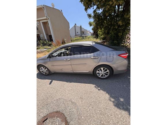 Sahibinden Toyota Corolla 1.6 Advance 2014 Model 