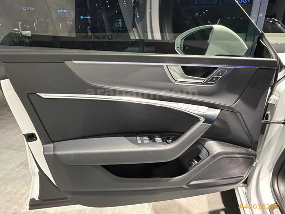 YÜCEYURT 2023 AUDİ A7 40TDİ QUATTRO 105.000KM HATASIZ