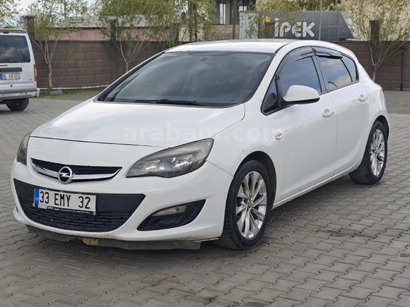 Sahibinden Opel Astra 1.3 CDTI Edition 2012 Model  286.50000 km Beyaz