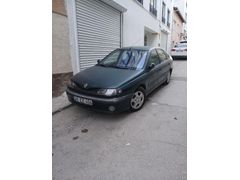 Sahibinden Renault Laguna 2.0 RXT 1999 Model  159.000 km Yeşil
