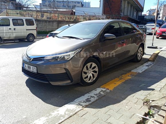 Sahibinden Toyota Corolla 1.33 Life 2017 Model İstanbul
