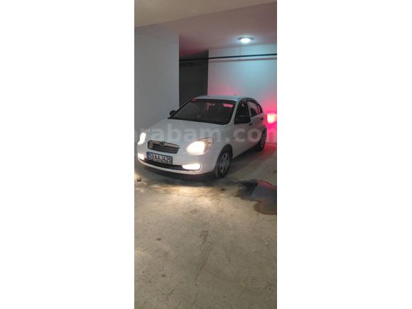 Sahibinden Hyundai Accent Era 1.5 CRDi-VGT Team 2010 Model
