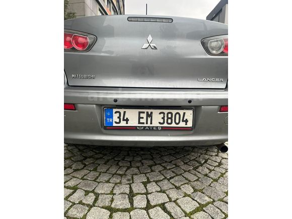 DÜŞÜK KM 2013 1.6 OTOMATİK MİTSUBİSHİ LANCER