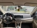 DÜŞÜK KM 2013 1.6 OTOMATİK MİTSUBİSHİ LANCER