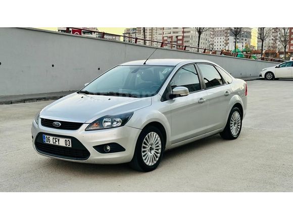 Sahibinden Ford Focus 1.6 TDCi Titanium 2010 Model Ankara 318.000 km Gri (Gümüş)