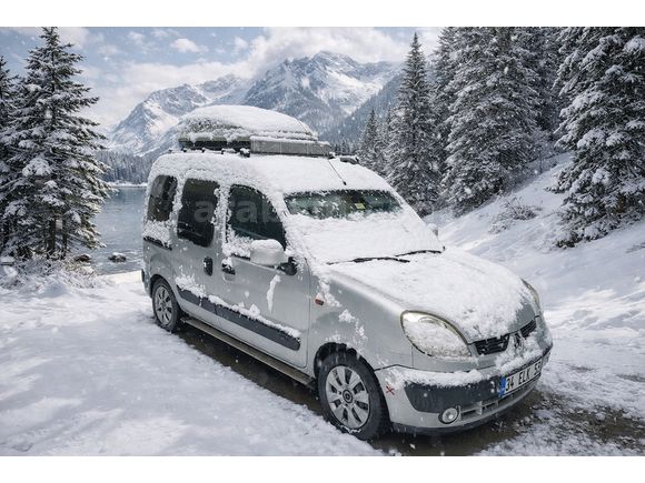 Otomobil Ruhsatlı, Klimalı, Çift Sürgü Kapılı Camper Kangoo Takas olur