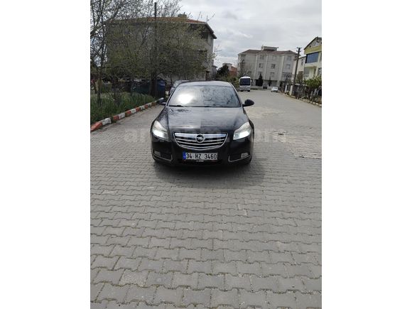 Sahibinden Opel Insignia 2.0 CDTI Edition Elegance 2012 Model