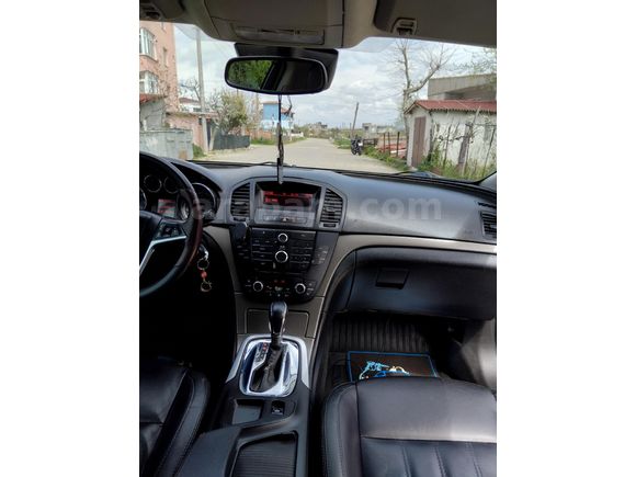 Sahibinden Opel Insignia 2.0 CDTI Edition Elegance 2012 Model