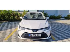 Memurdan Tertemiz Toyota Corolla 1.8 Hybrid  