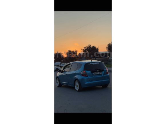 Acill satılık 