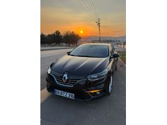 Sahibinden acil Renault Megane 1.5 Blue DCI Icon 2020 Model