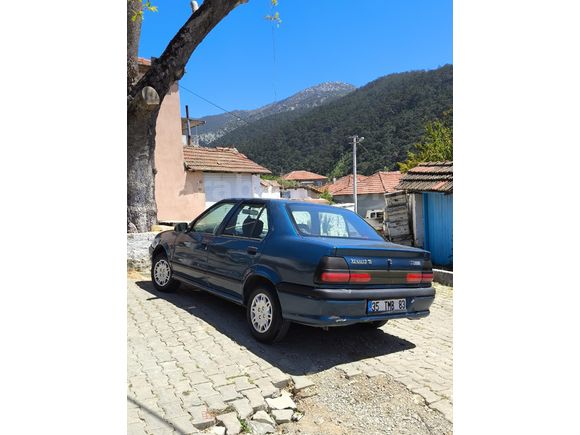 1999 model Renault 19 1.6rne Europa. Masrafsız aile aracı.