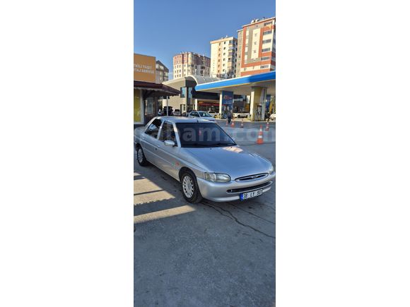 Sahibinden Ford Escort 1.6 Ghia 1997 Model
