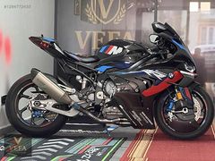 VEFA Premium'dan-M1000RR COMPETİTİON-AKRAPOVICTİTANİUM-CARBON-