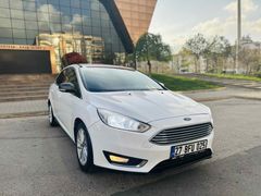 Sahibinden Titanium görünümlü otomatik Ford Focus 1.5 TDCi Trend X 2015Model 