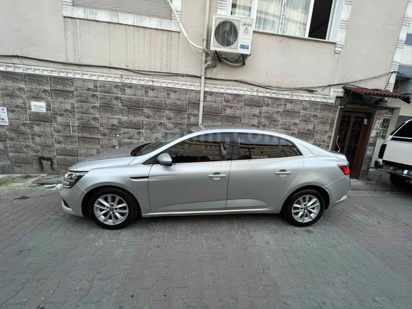 Sahibinden Renault Megane 1.5 dCi Touch 2019 Model 