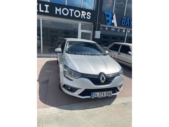 Sahibinden Renault Megane 1.5 dCi Touch 2019 Model 