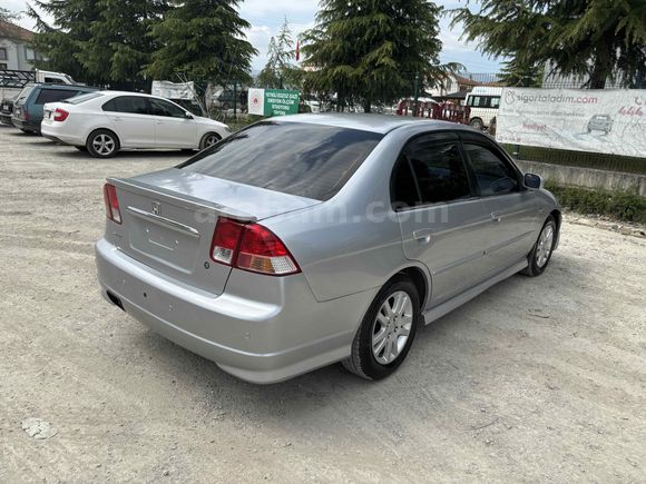 Sahibinden Honda Civic 1.6i VTEC LS 2004 Model 