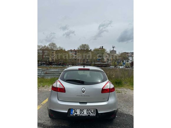 Sahibinden Renault Megane 1.5 dCi Extreme 2012 Model 