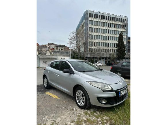 Sahibinden Renault Megane 1.5 dCi Extreme 2012 Model 