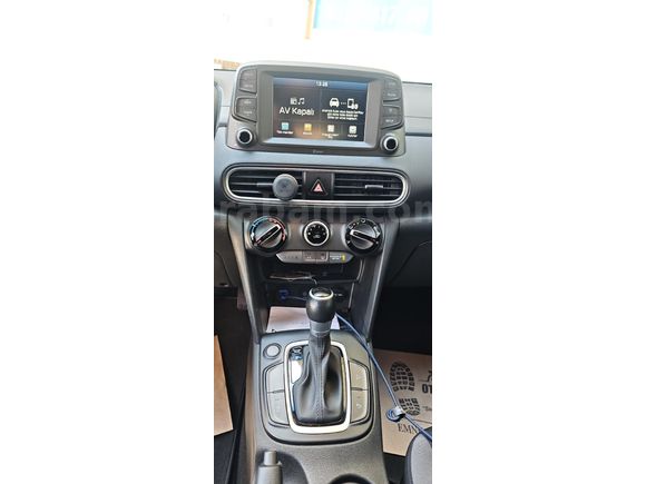 Sahibinden Hyundai Kona 1.6 CRDI Smart 2020 Model  49.300 km Beyaz