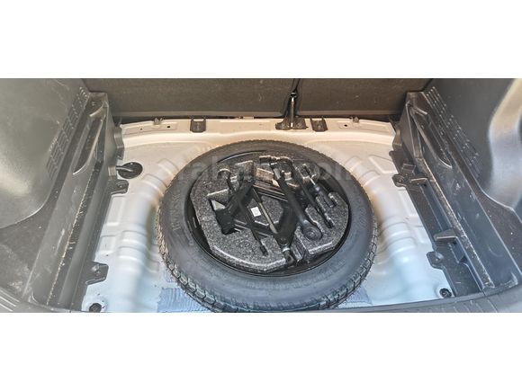 Sahibinden Hyundai Kona 1.6 CRDI Smart 2020 Model  49.300 km Beyaz