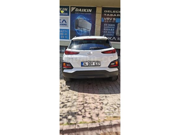 Sahibinden Hyundai Kona 1.6 CRDI Smart 2020 Model  49.300 km Beyaz