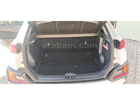 Sahibinden Hyundai Kona 1.6 CRDI Smart 2020 Model  49.300 km Beyaz