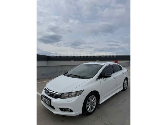 Sahibinden Honda Civic 1.6i VTEC Eco Elegance 2013 Model 
