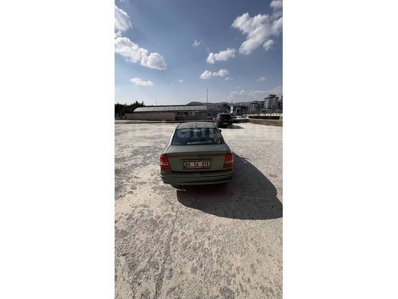 2000 Opel Astra 1.6 CD 